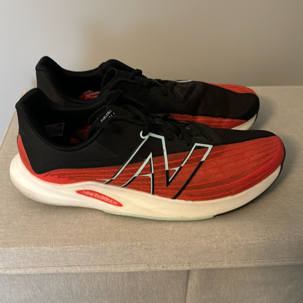 Size 13 new balance fuel cell running shoes